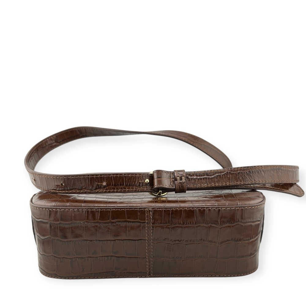 Cuyana Embossed Leather Crossbody Bag - Picture 6 of 6